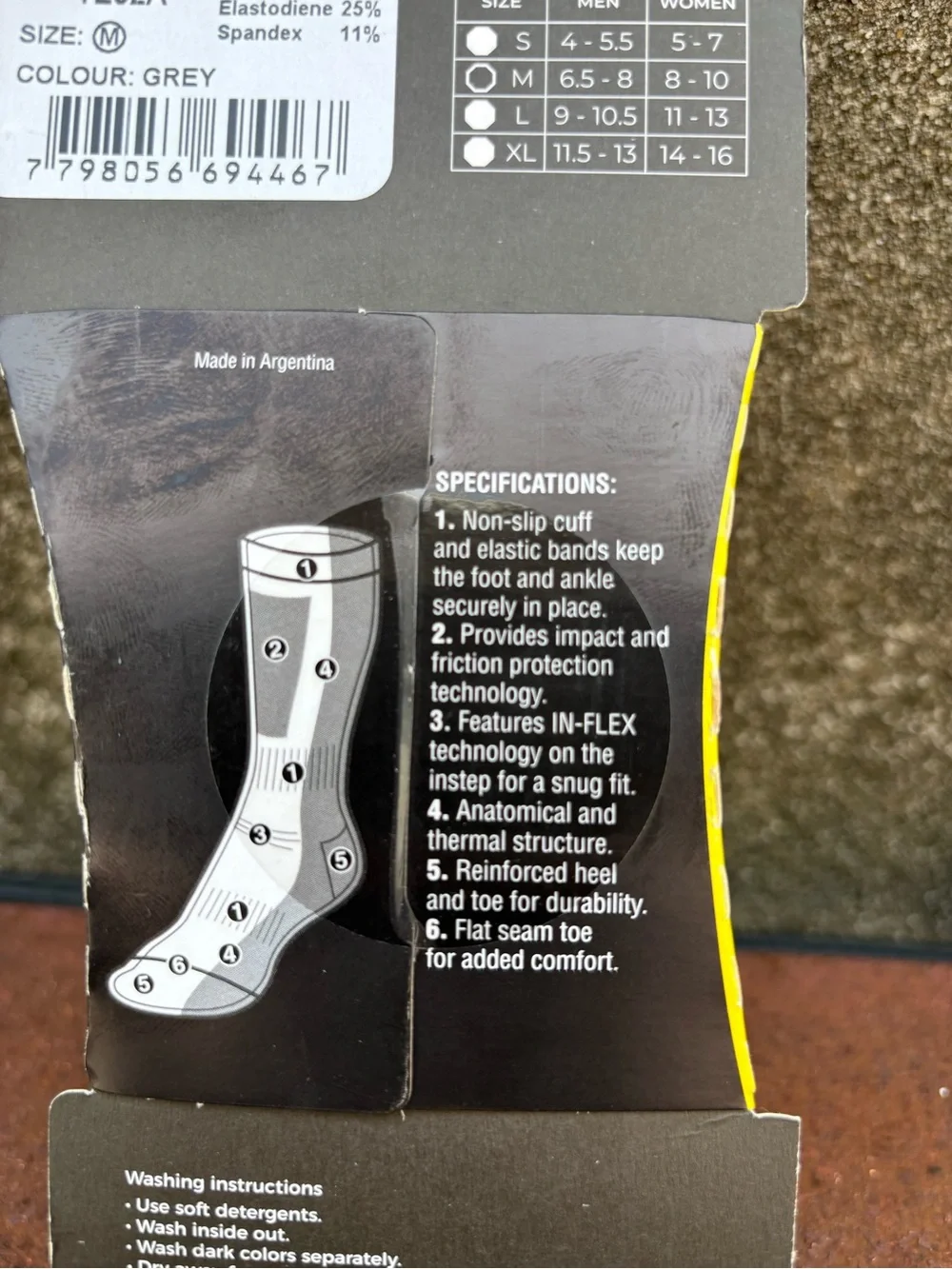 Evolution Socks Unisex Medium M6.5-8 W8-10 Technical Ski Snowboard Grey NWT